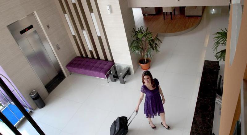Vio Hotel Pasteur Bandung Exterior foto