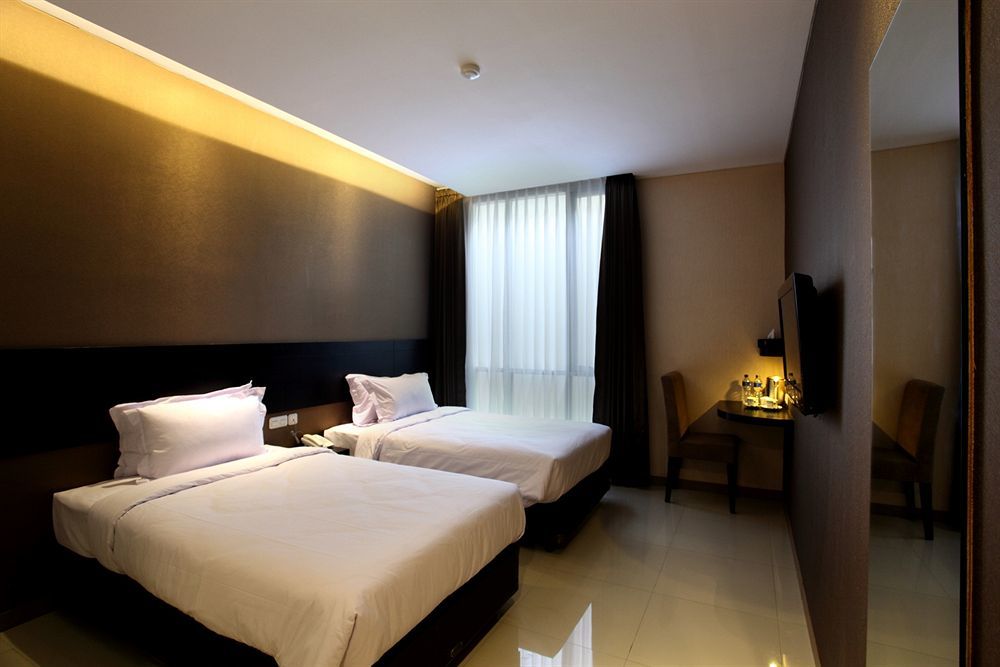 Vio Hotel Pasteur Bandung Exterior foto